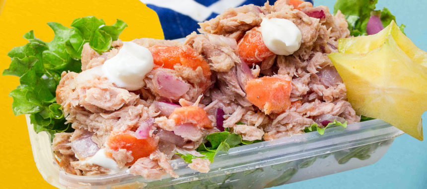 Caribbean tuna arugula salad